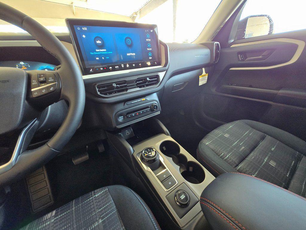 new 2025 Ford Bronco Sport car, priced at $35,999