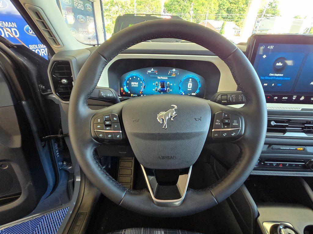 new 2025 Ford Bronco Sport car, priced at $35,999