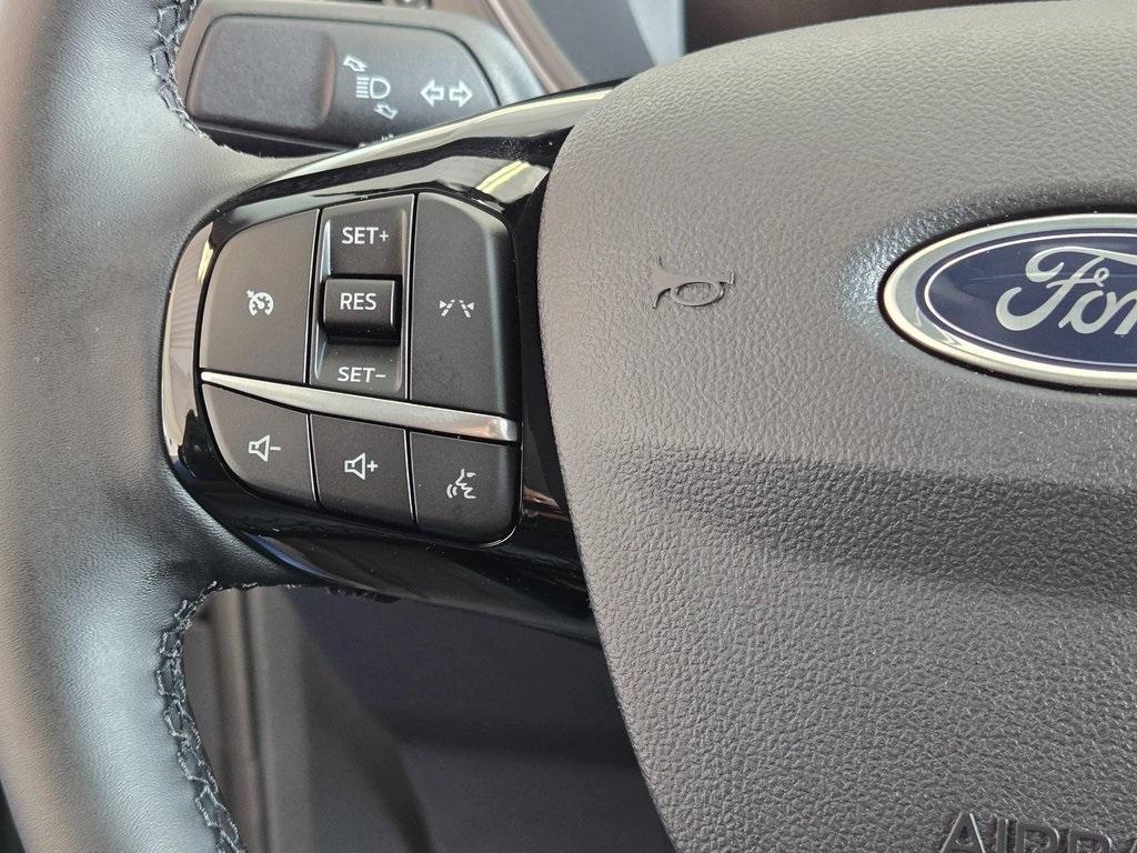 new 2025 Ford Escape car, priced at $31,225
