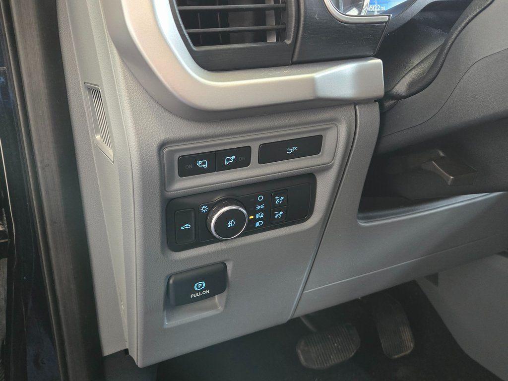 used 2022 Ford F-150 car, priced at $40,000