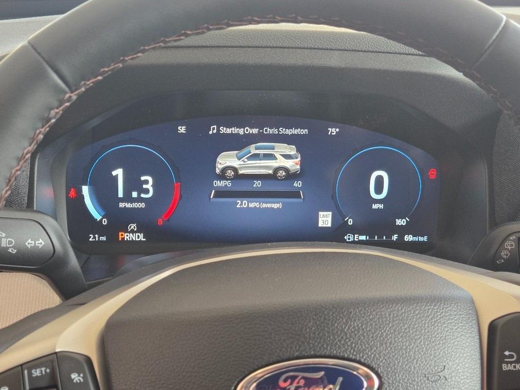 new 2025 Ford Explorer car, priced at $48,707