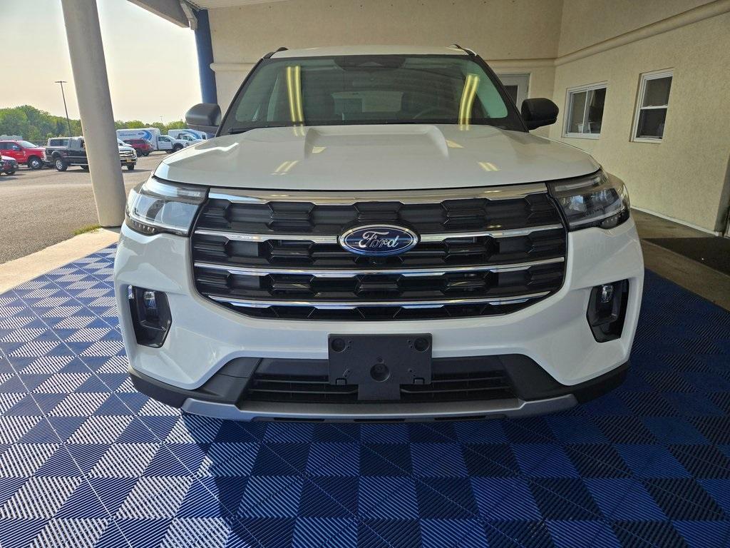 new 2025 Ford Explorer car, priced at $48,707