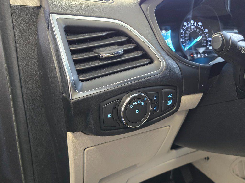 used 2022 Ford Edge car, priced at $21,695