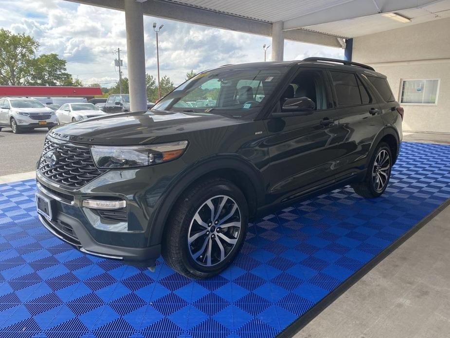 used 2023 Ford Explorer car, priced at $40,989