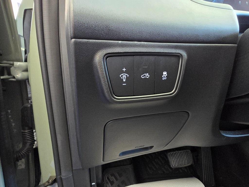 used 2023 Hyundai SANTA CRUZ car, priced at $25,000