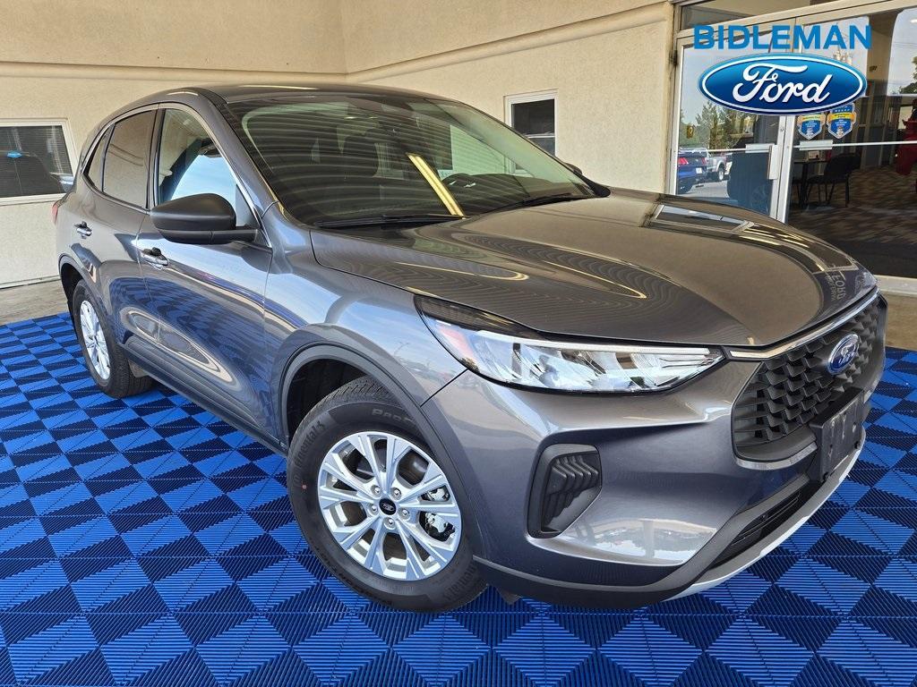 used 2023 Ford Escape car, priced at $23,995