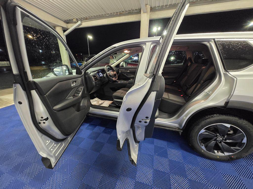 used 2025 Nissan Rogue car, priced at $23,950