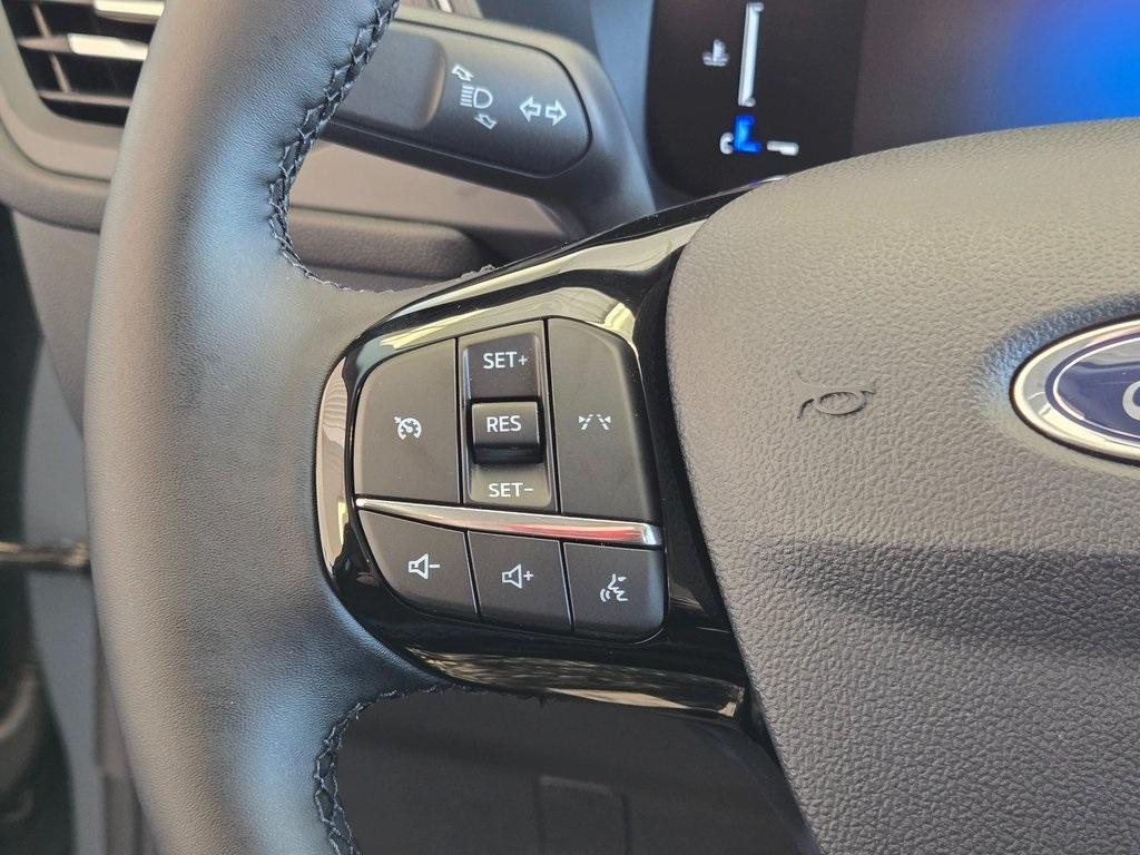 new 2025 Ford Escape car, priced at $28,433