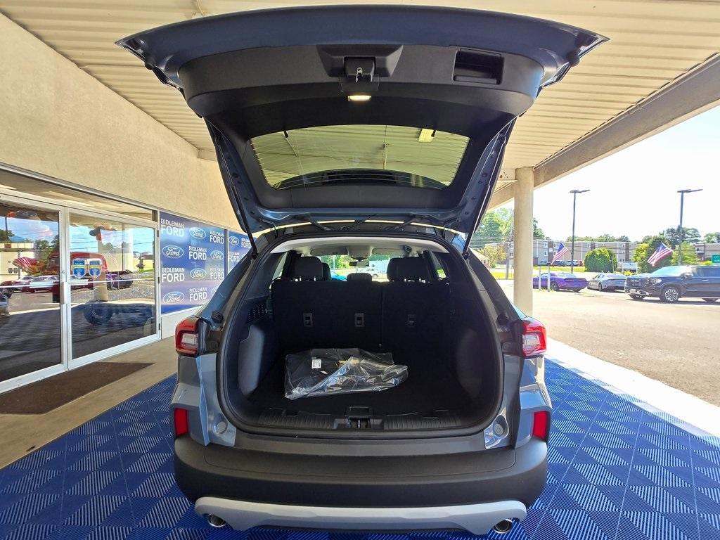 new 2025 Ford Escape car, priced at $28,433