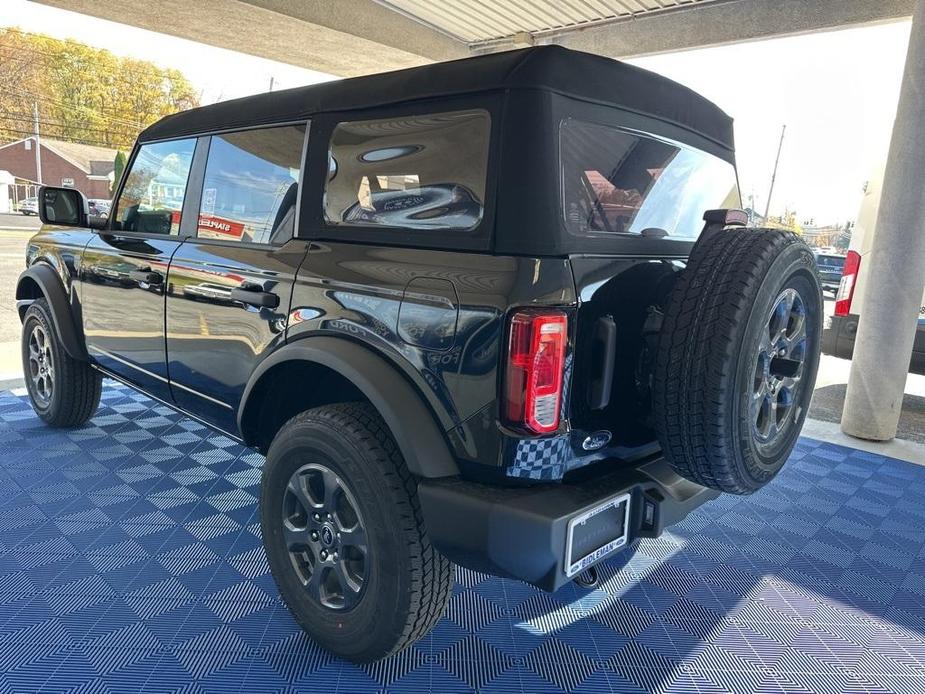 new 2024 Ford Bronco car, priced at $42,675