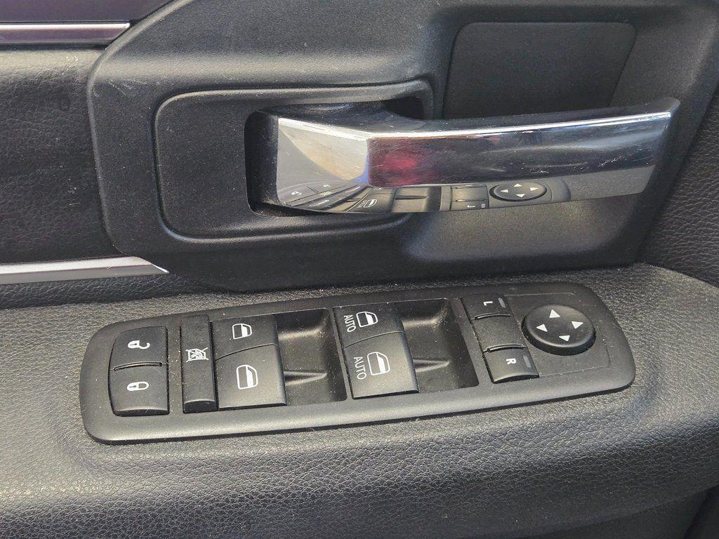 used 2021 Ram 1500 Classic car, priced at $25,000