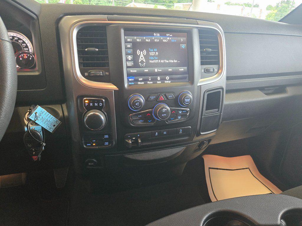 used 2021 Ram 1500 Classic car, priced at $25,000