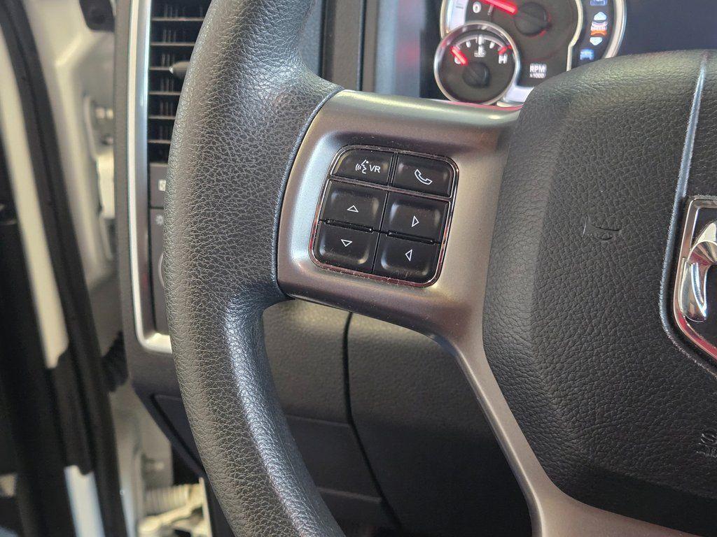 used 2021 Ram 1500 Classic car, priced at $25,000