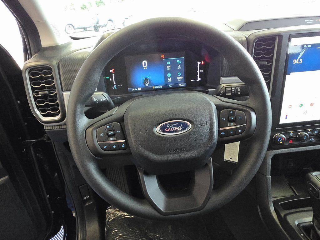 new 2025 Ford Ranger car, priced at $32,499