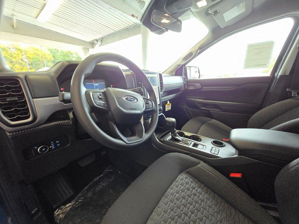 new 2025 Ford Ranger car, priced at $32,499