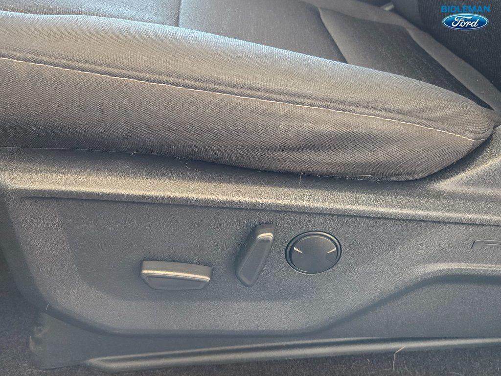 used 2022 Ford F-150 car, priced at $40,000