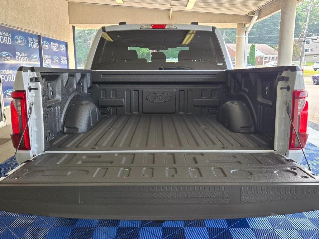 new 2025 Ford F-150 car, priced at $50,941