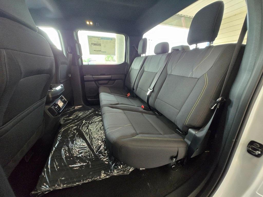 new 2025 Ford F-150 car, priced at $50,941