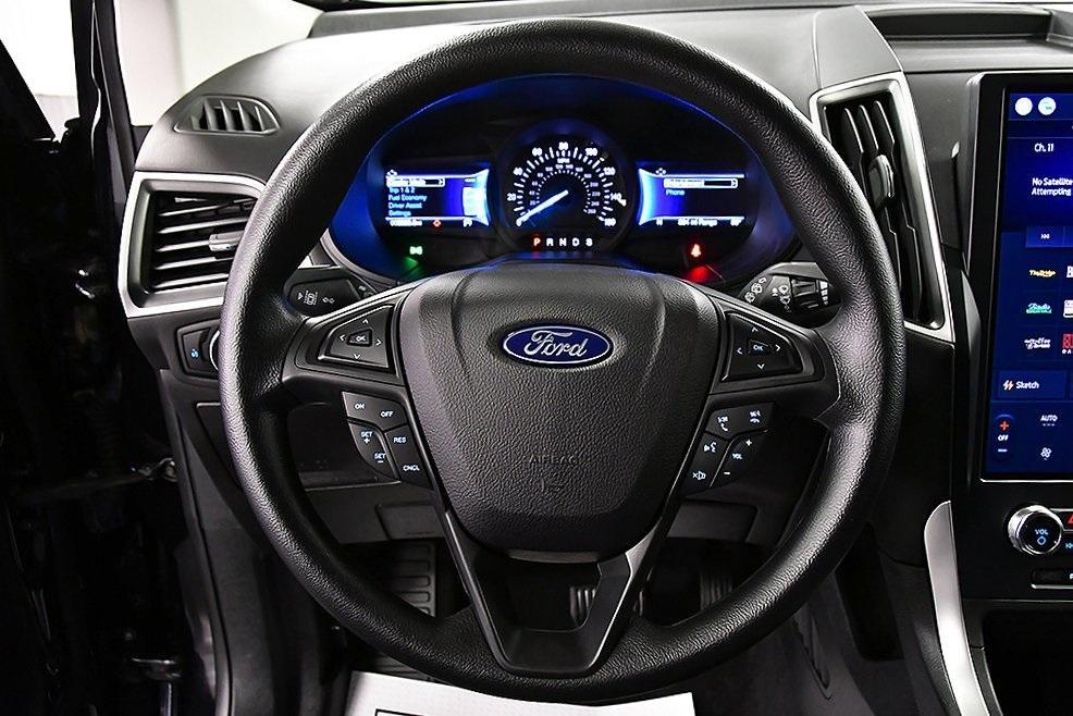 used 2024 Ford Edge car, priced at $31,495