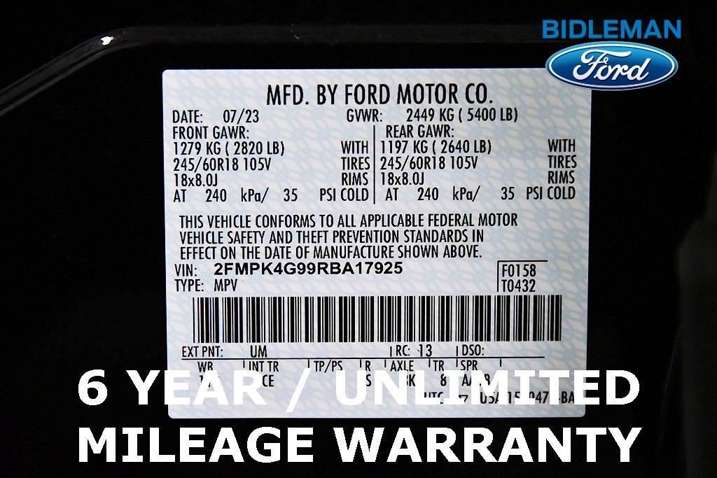 used 2024 Ford Edge car, priced at $31,995