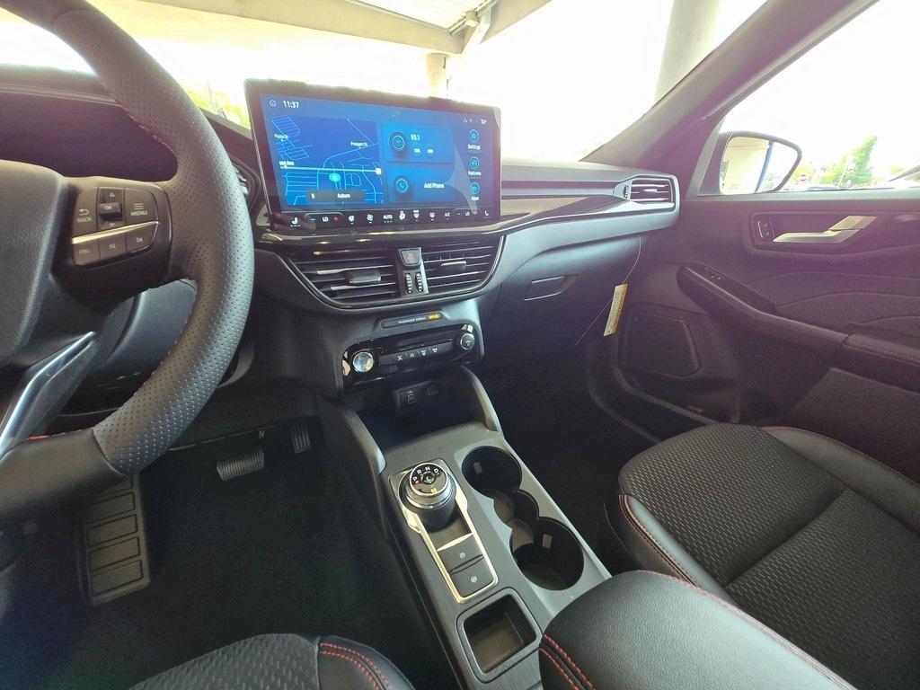 new 2025 Ford Escape car, priced at $32,052