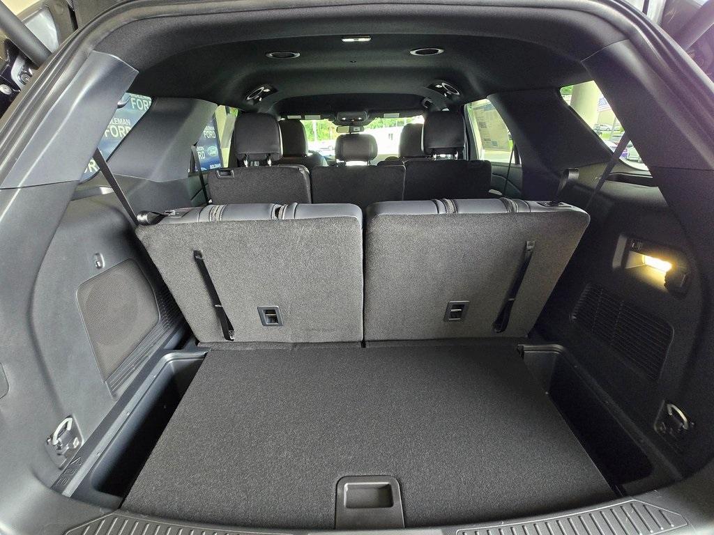 new 2025 Ford Explorer car, priced at $47,929
