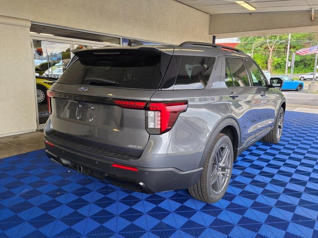 new 2025 Ford Explorer car, priced at $47,929