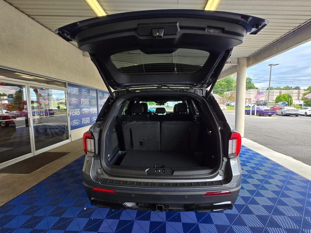 new 2025 Ford Explorer car, priced at $47,929