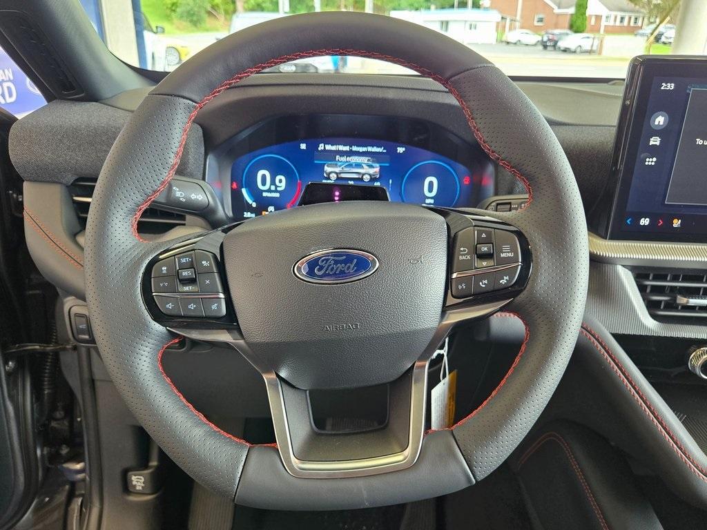 new 2025 Ford Explorer car, priced at $47,929
