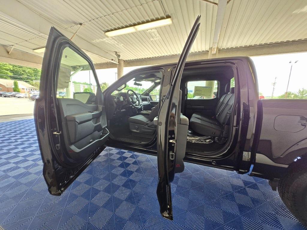 new 2025 Ford F-150 car, priced at $48,691