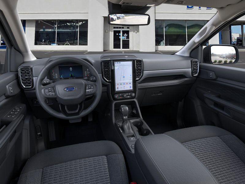 new 2025 Ford Ranger car, priced at $38,999