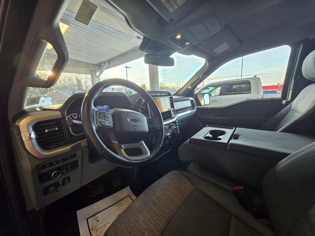 used 2021 Ford F-150 car, priced at $35,000