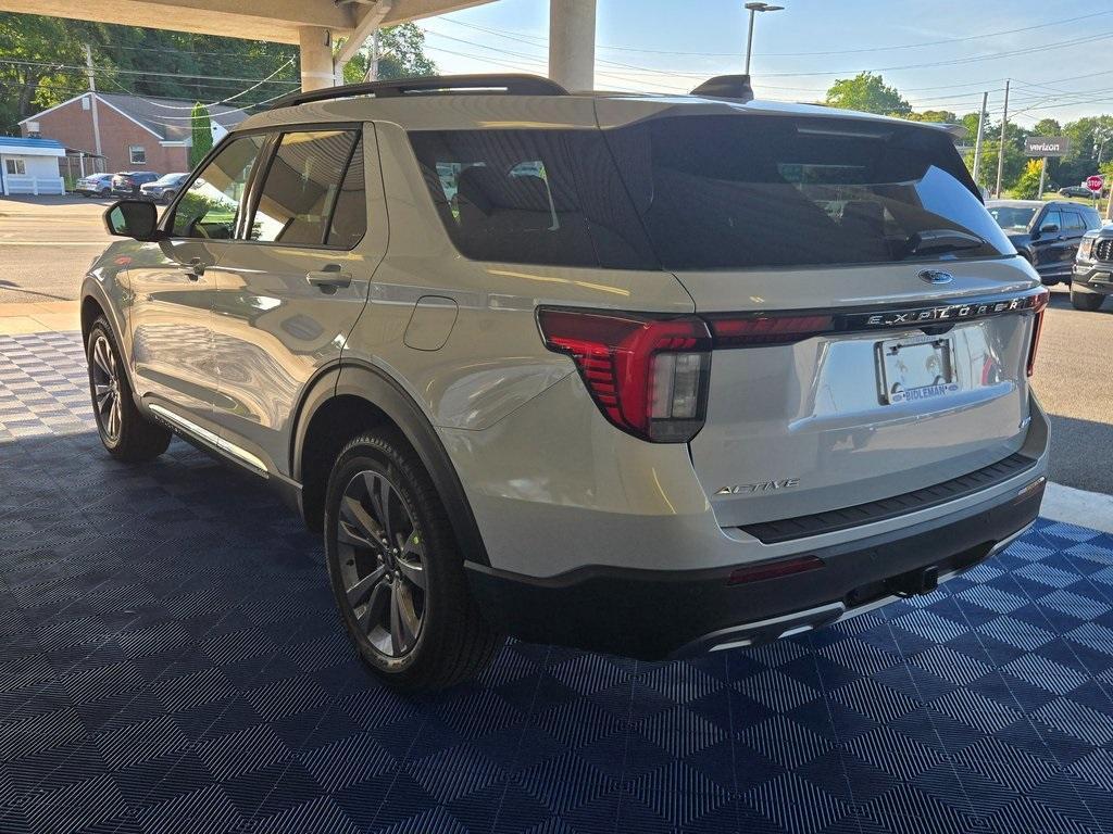 new 2025 Ford Explorer car, priced at $47,710