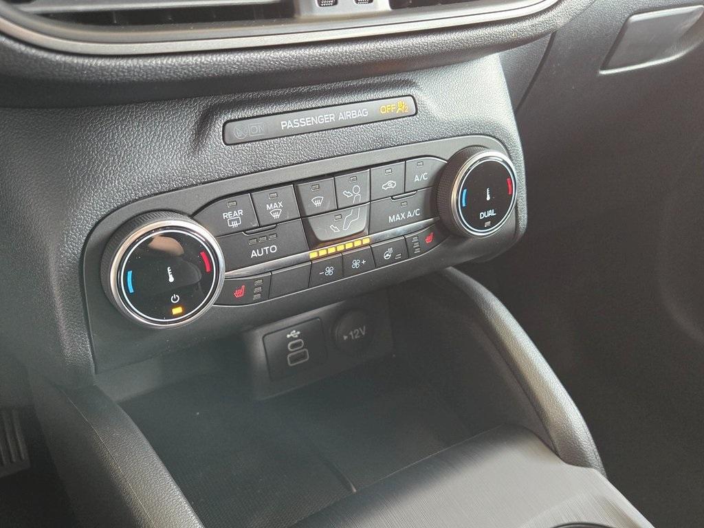 new 2025 Ford Escape car, priced at $30,228