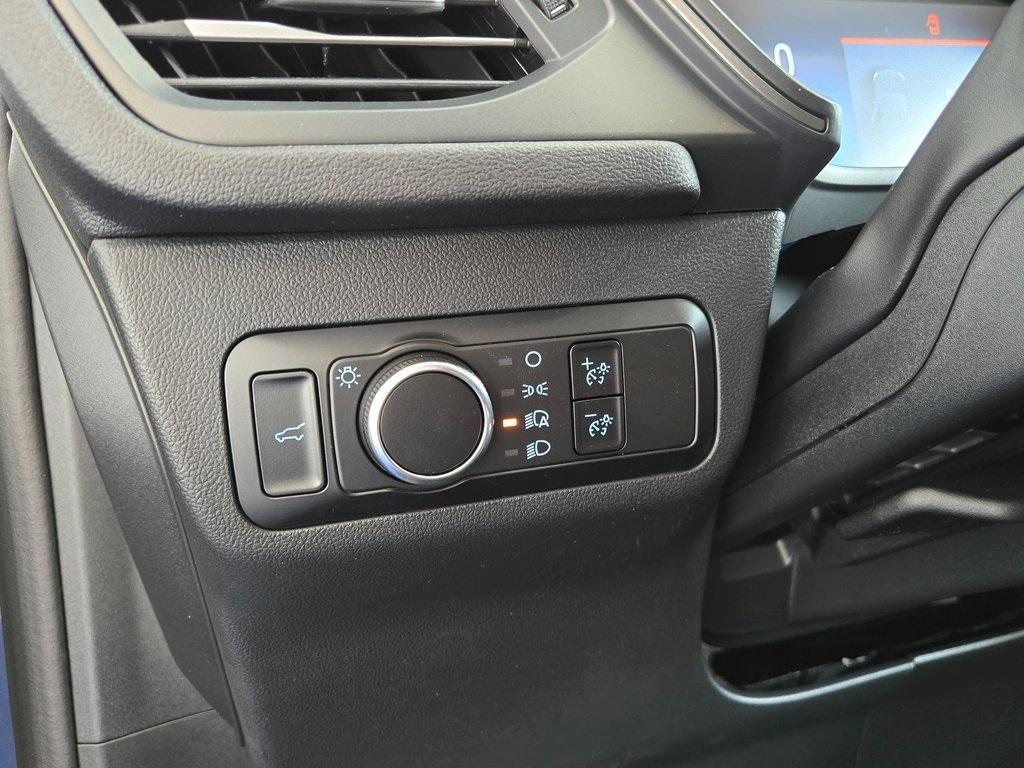 new 2025 Ford Escape car, priced at $30,228