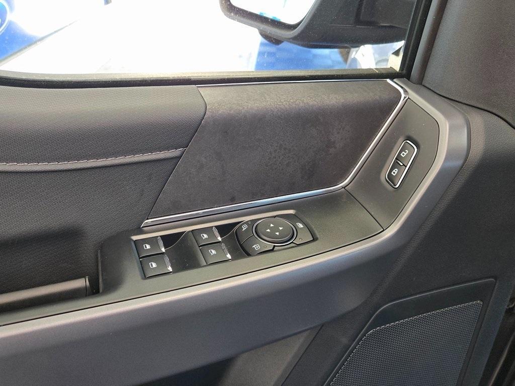 new 2025 Ford F-150 car, priced at $60,999