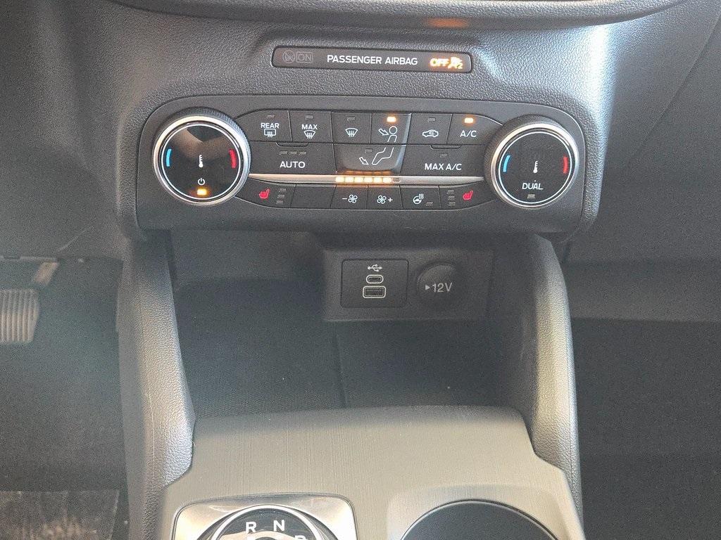 new 2025 Ford Escape car, priced at $26,499