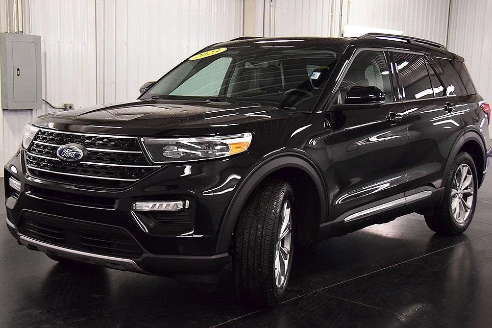 used 2023 Ford Explorer car, priced at $37,994