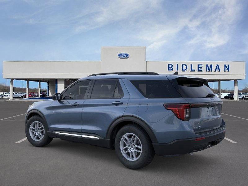 new 2025 Ford Explorer car, priced at $40,972