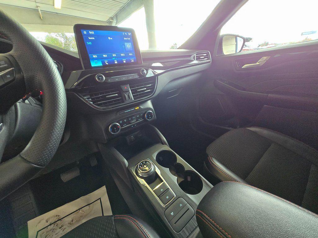 used 2025 Ford Escape car, priced at $26,399