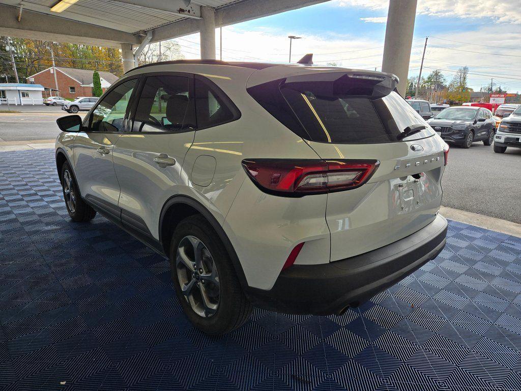 used 2025 Ford Escape car, priced at $26,399