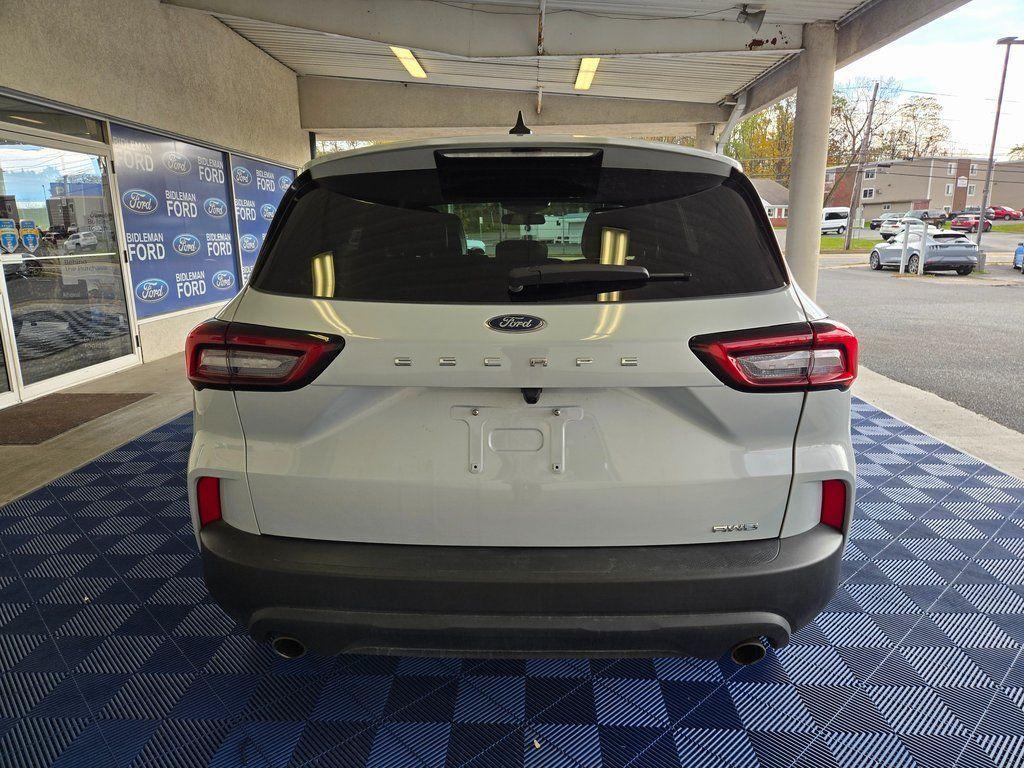 used 2025 Ford Escape car, priced at $26,399