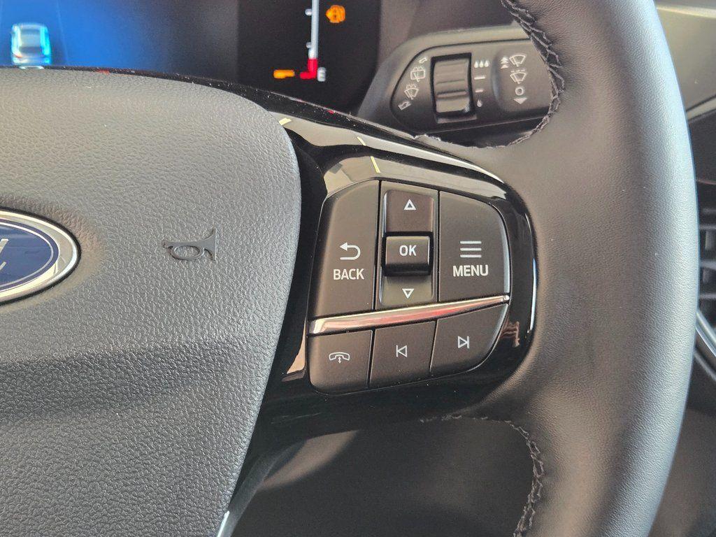 new 2025 Ford Escape car, priced at $26,499