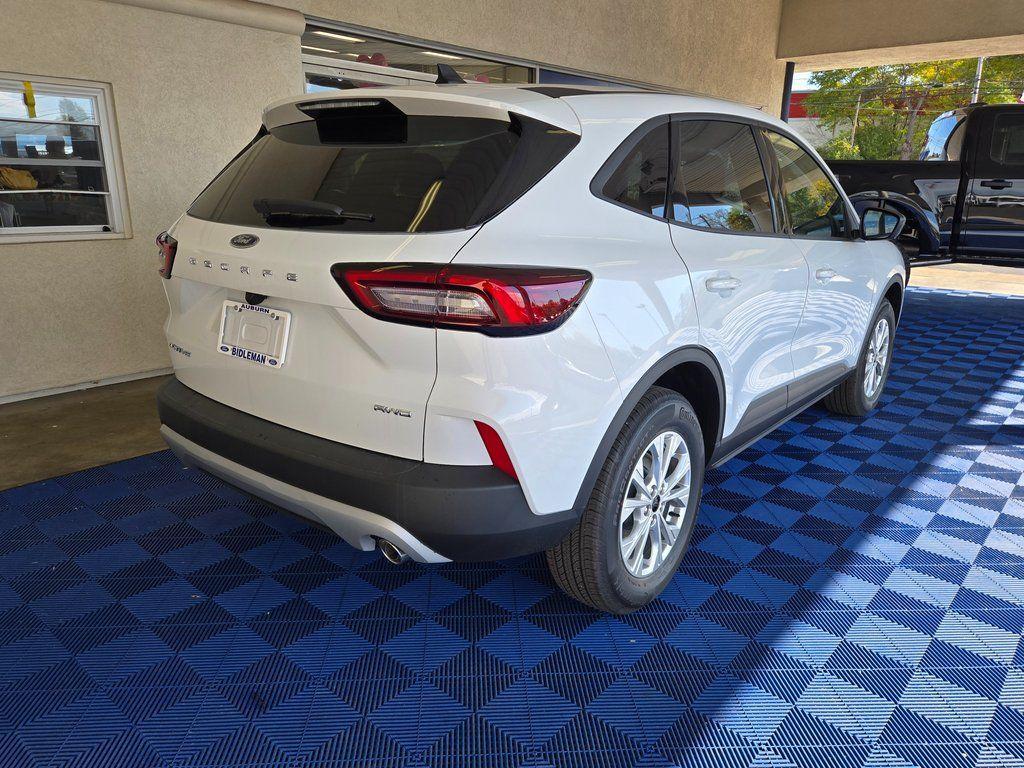 new 2025 Ford Escape car, priced at $26,499