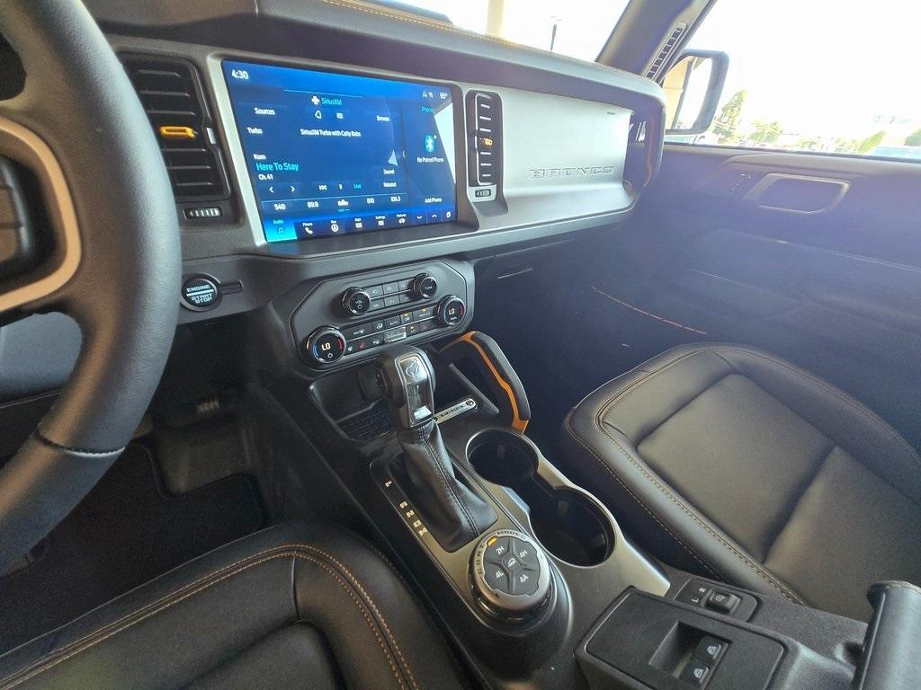 new 2024 Ford Bronco car, priced at $53,268