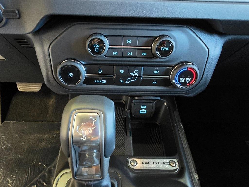 new 2025 Ford Bronco car, priced at $42,524