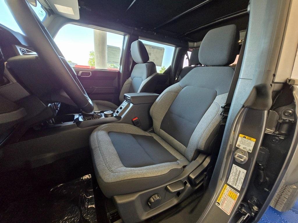 new 2025 Ford Bronco car, priced at $42,524