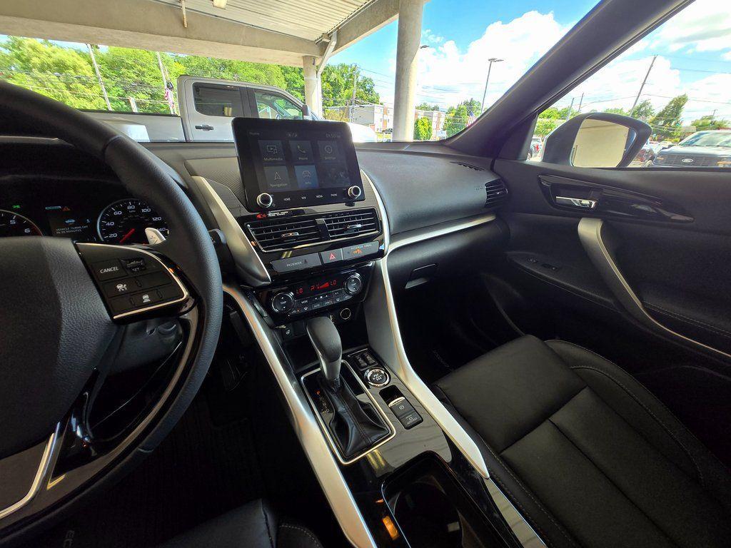used 2025 Mitsubishi Eclipse Cross car, priced at $24,000