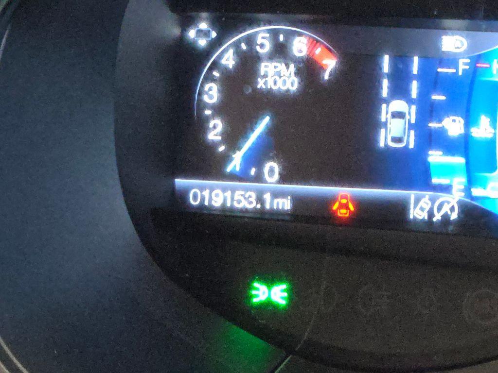 used 2022 Ford Edge car, priced at $25,000