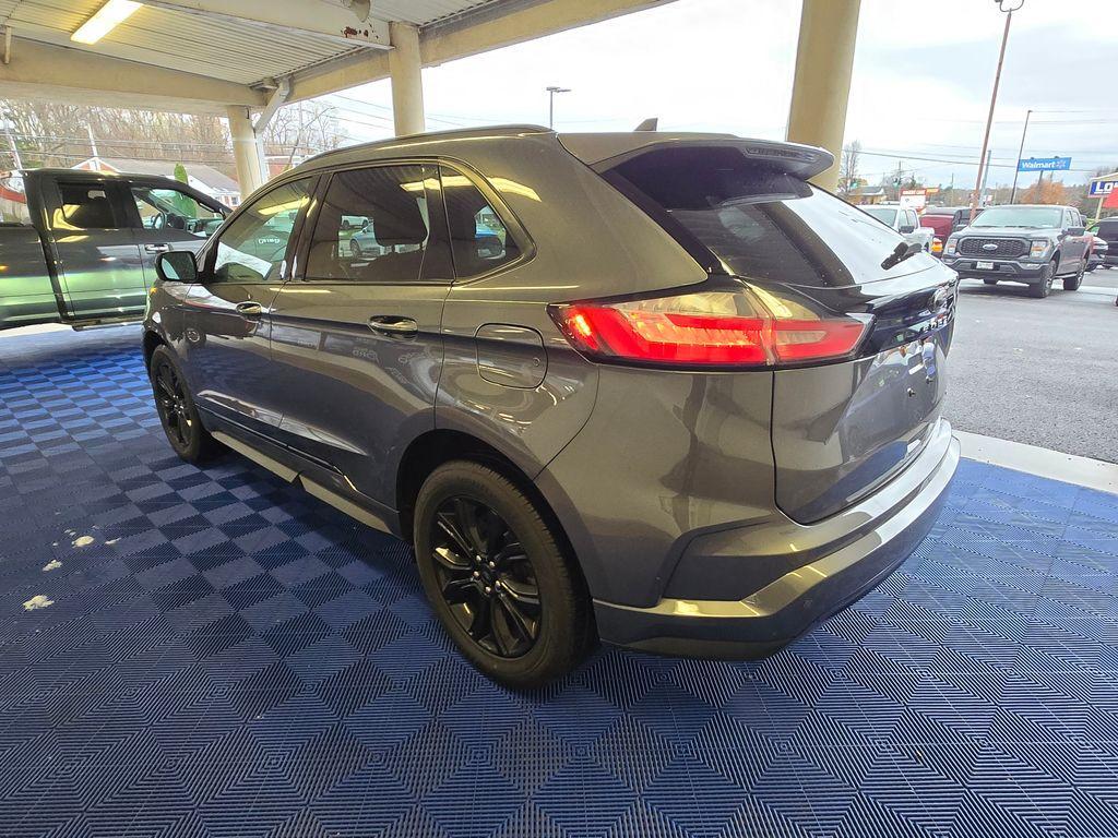 used 2022 Ford Edge car, priced at $25,000